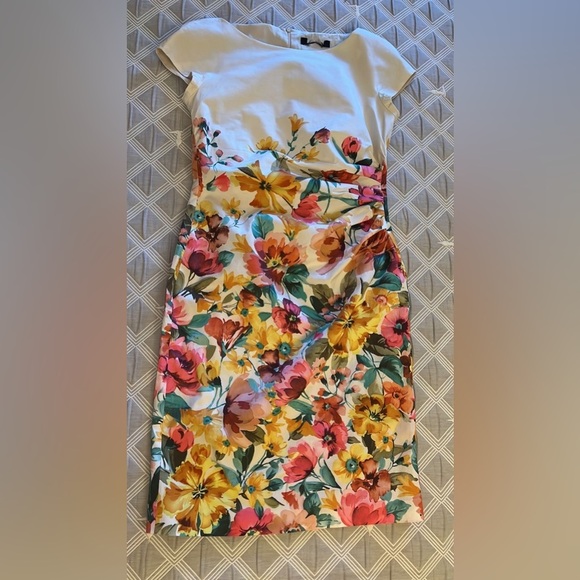 MaxMara weekend Sample Cream Floral Midi Dress| size 6 - Picture 5 of 9